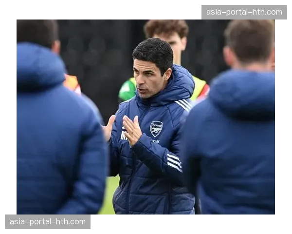 消息：为应对争冠压力，阿森纳主帅阿尔特塔安排球队进行封闭心理调节课程